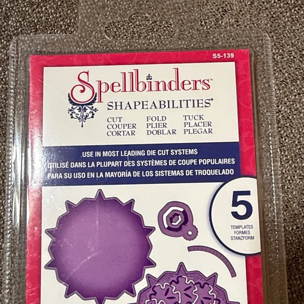 Spellbinders Shapeabilities Puzzle Effect S5-139 NWT